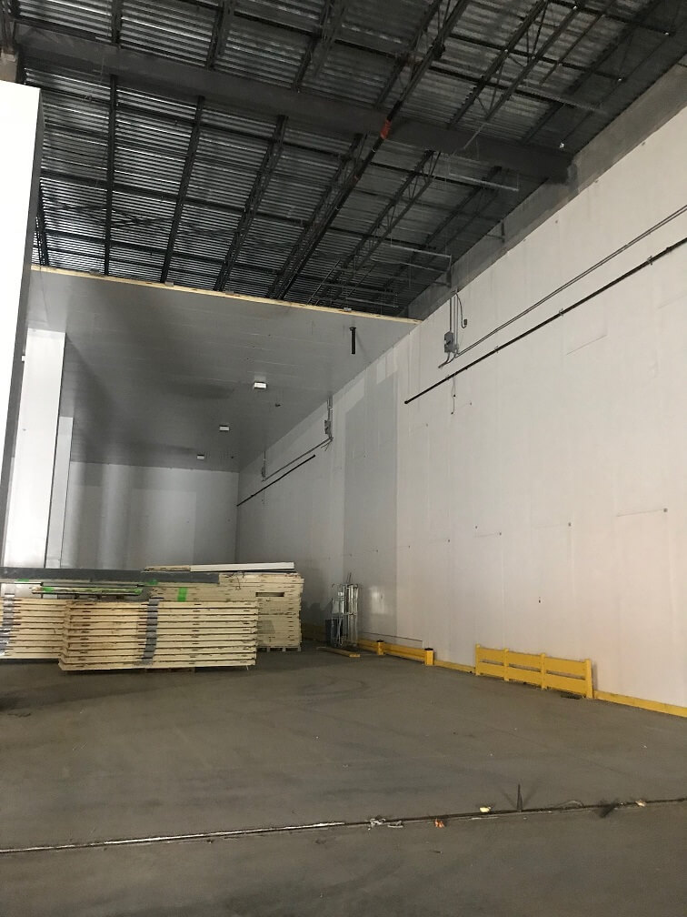 131 X 145 X 30 Drive In Cooler