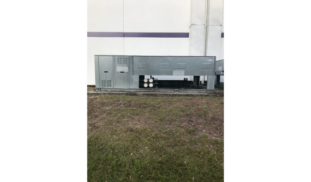 131 X 145 X 30 Drive In Cooler