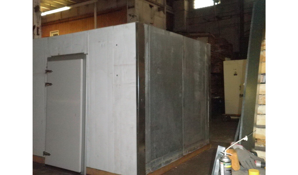 10 X 12 X 9 Walk In Freezer
