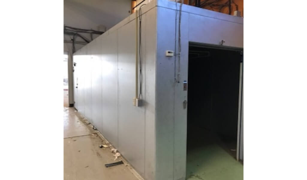 10 X 26 X 9 Walk In Cooler
