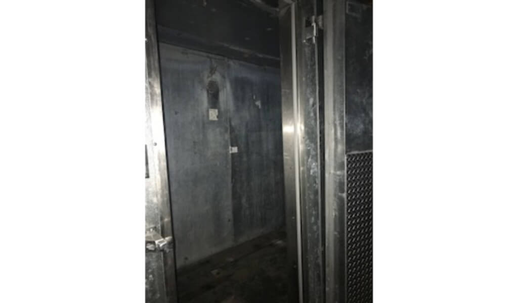 10 X 10 X 8 Cooler / Freezer Combination Box