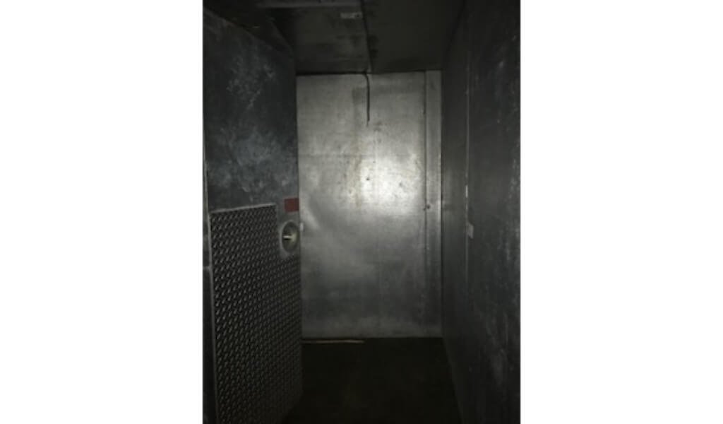 10 X 10 X 8 Cooler / Freezer Combination Box