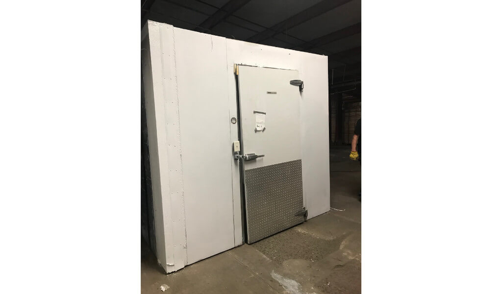 8 X 9 X 9 Walk In Cooler