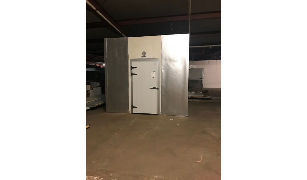 11 X 10 X 10 Walk In Cooler
