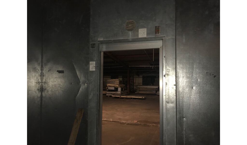 11 X 10 X 10 Walk In Cooler