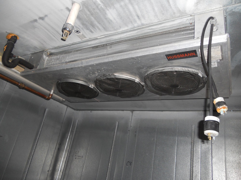 10 X 12 X 10 Kysor Walk In Cooler