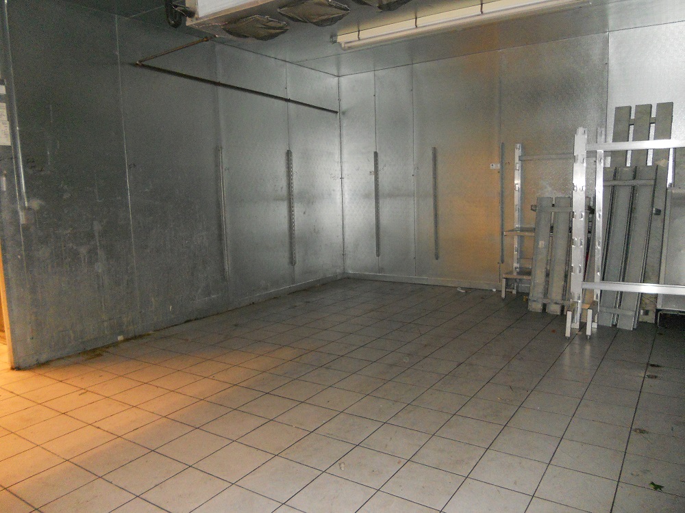 16 X 24 X 10 Crown Tonka Walk In Cooler